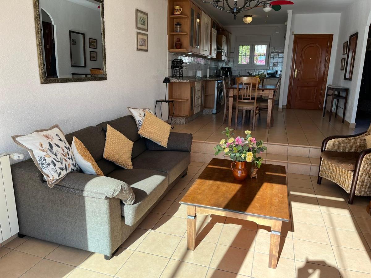 Delightful Burriana House With Magnificent Beach & Sea Views. 네르하 외부 사진