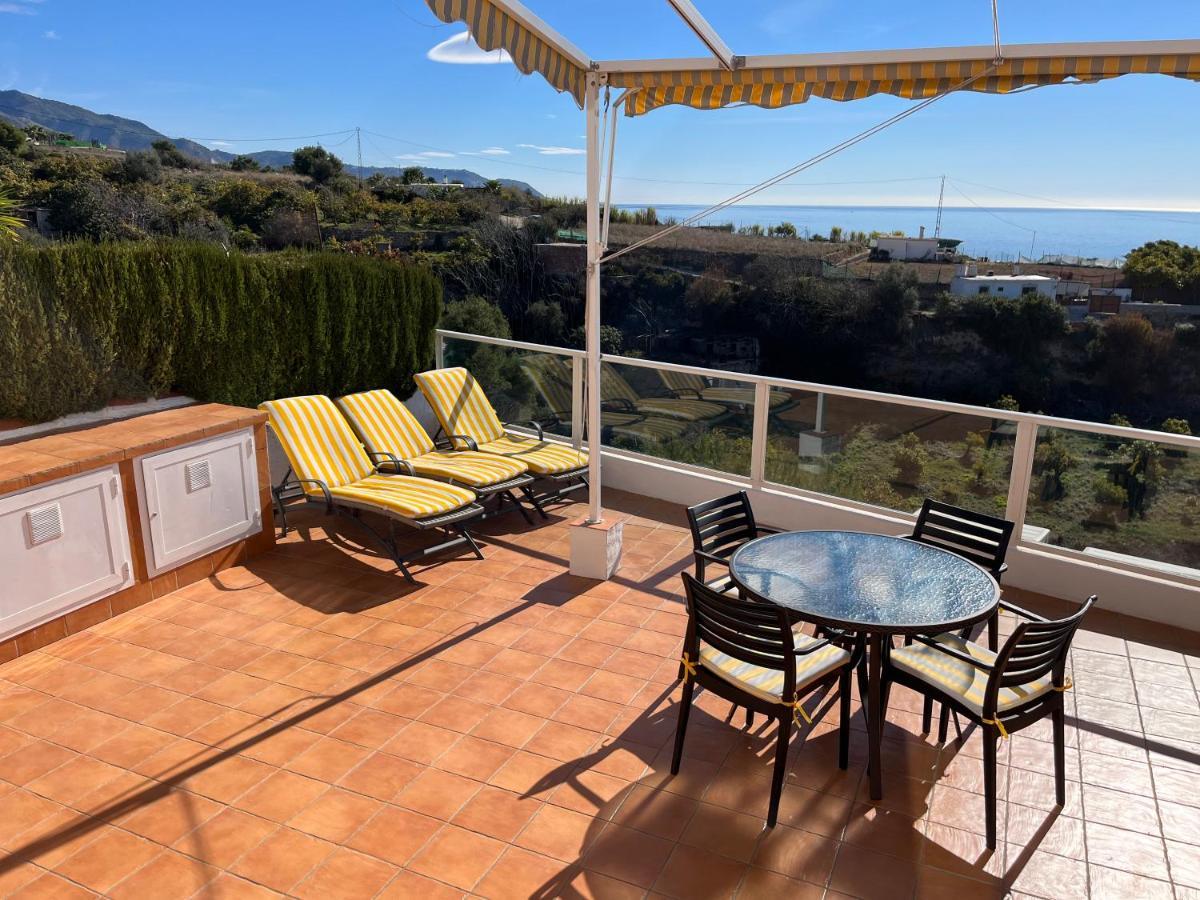 Delightful Burriana House With Magnificent Beach & Sea Views. 네르하 외부 사진