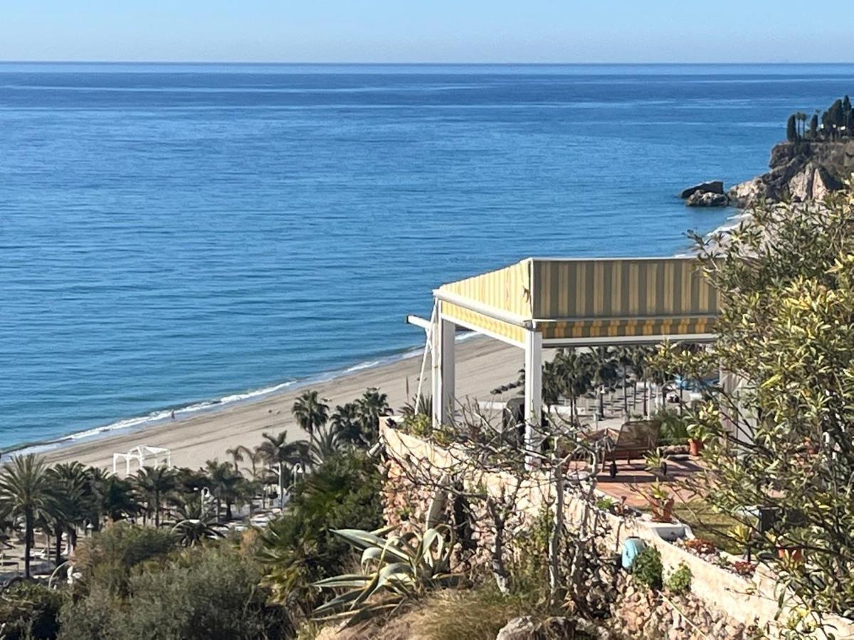 Delightful Burriana House With Magnificent Beach & Sea Views. 네르하 외부 사진